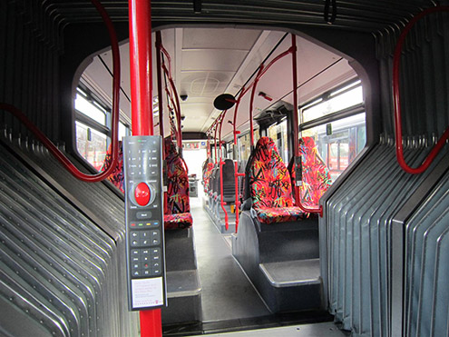 Buswerbung der Telekom in Hamburg: Fernbedienung